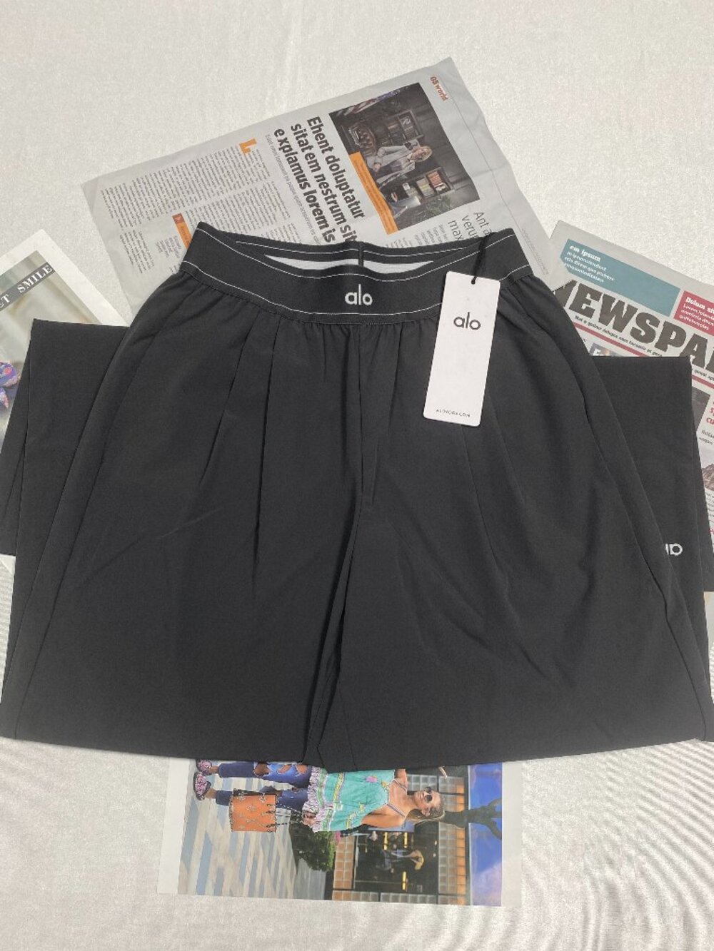 ALO Yoga Brand New✨Suit Up Trouser Dark Gray Regular 30" Inseam - Picture 2 of 7